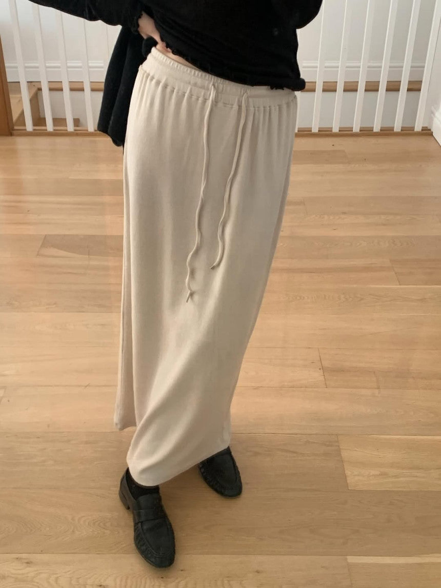 Creamy skirt-3col