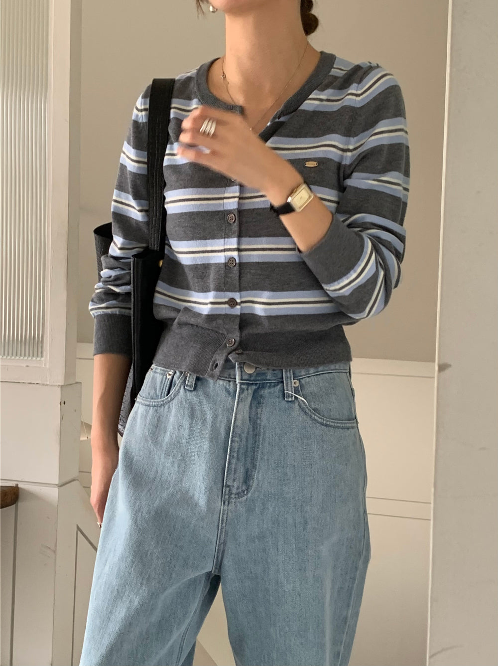 motion s.t cardigan-2col