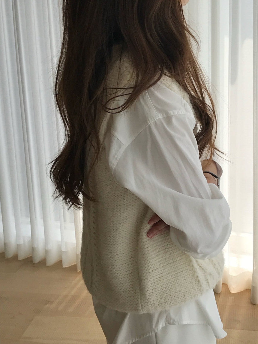 Alpaca canle v neck vest-2col