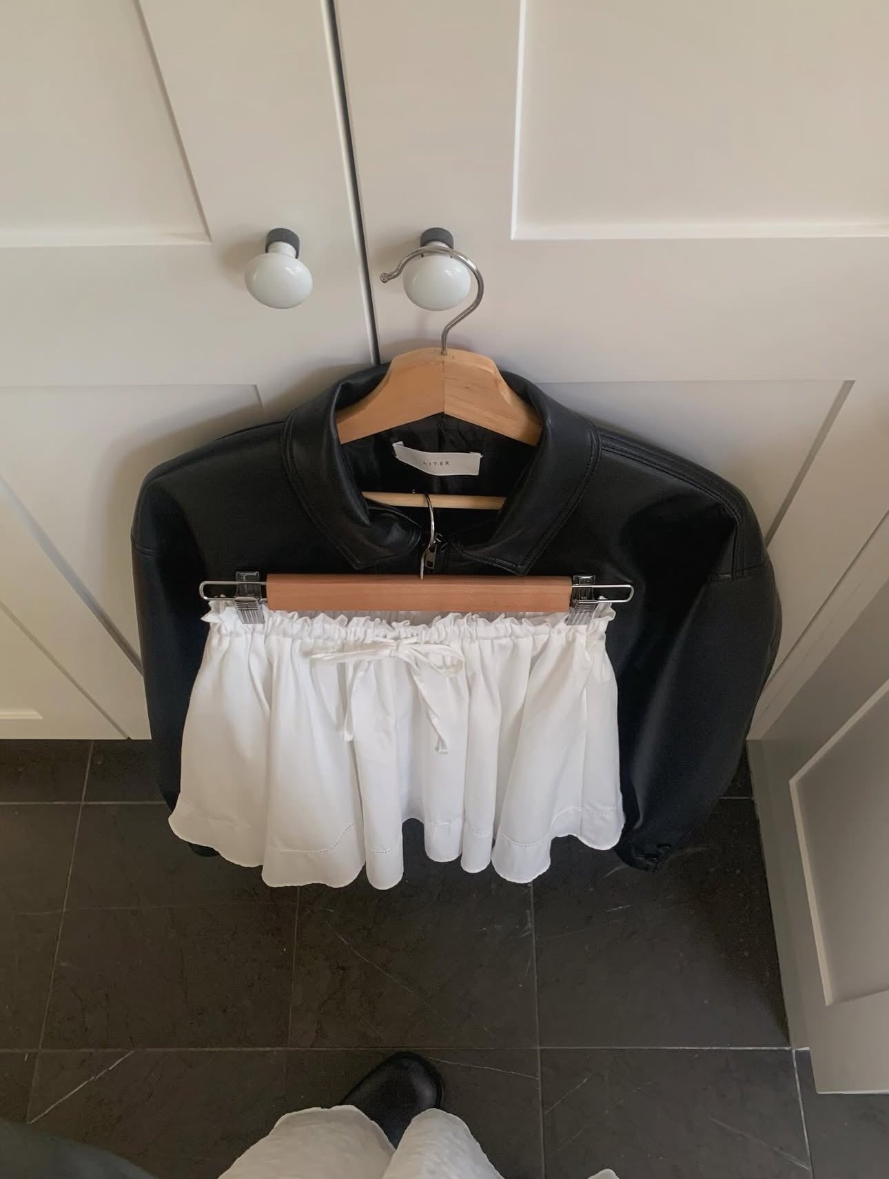 liter log leather jacket