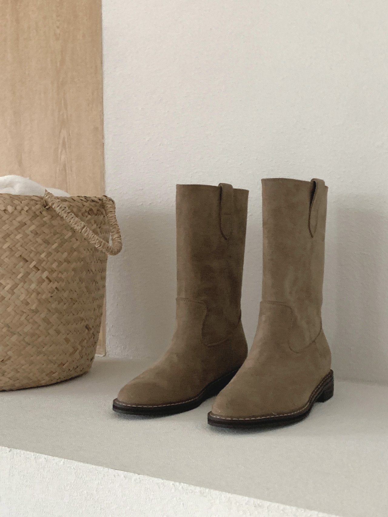 Suede bijo middle boots