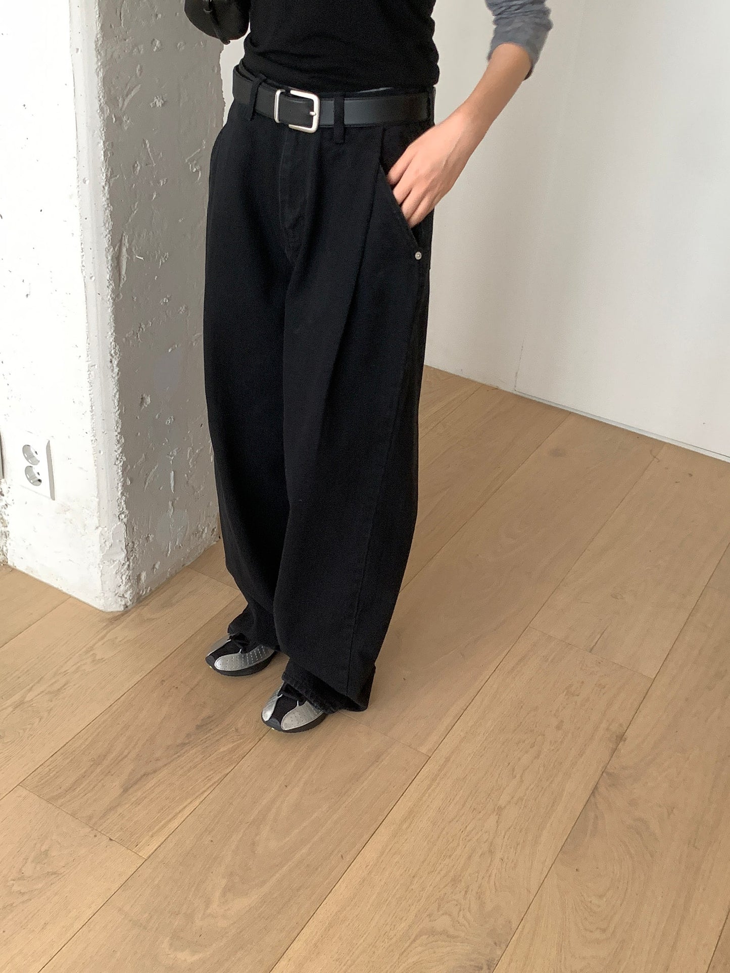 pintuck wide denim