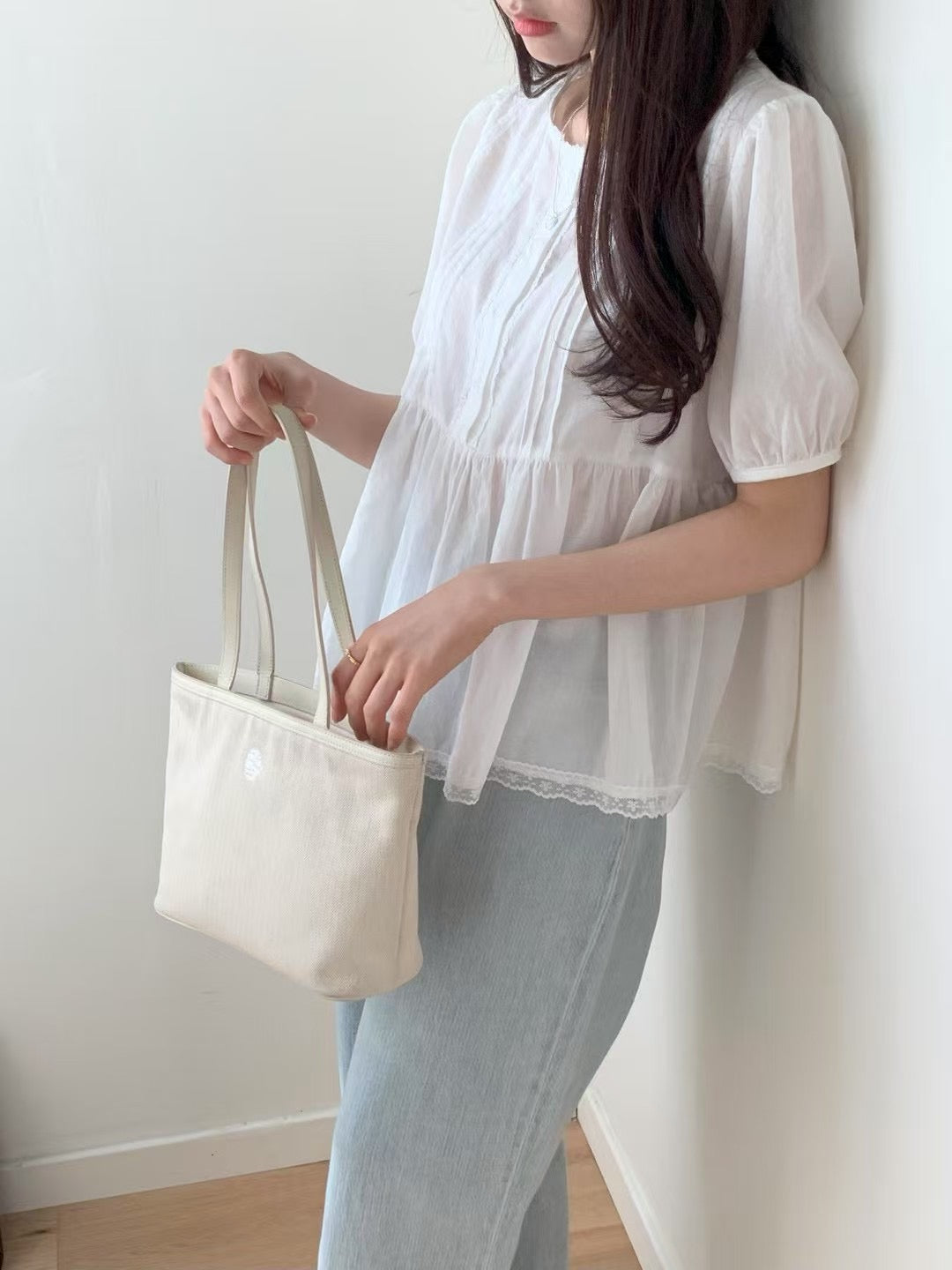 Moko lace blouse
