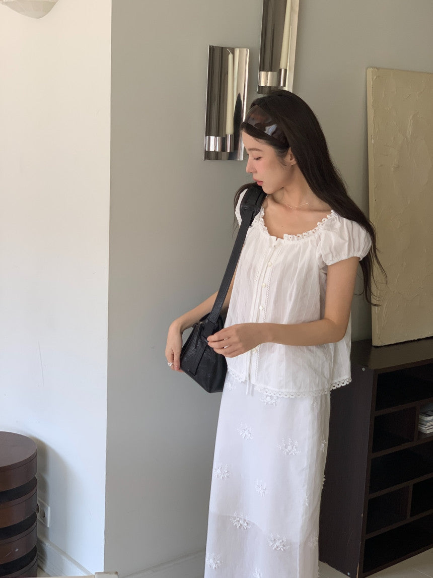Peanut blouse