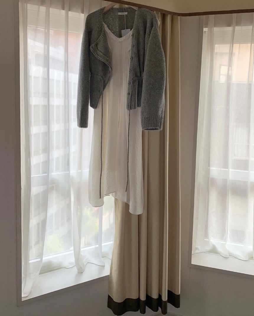 frill riv onepiece-2col