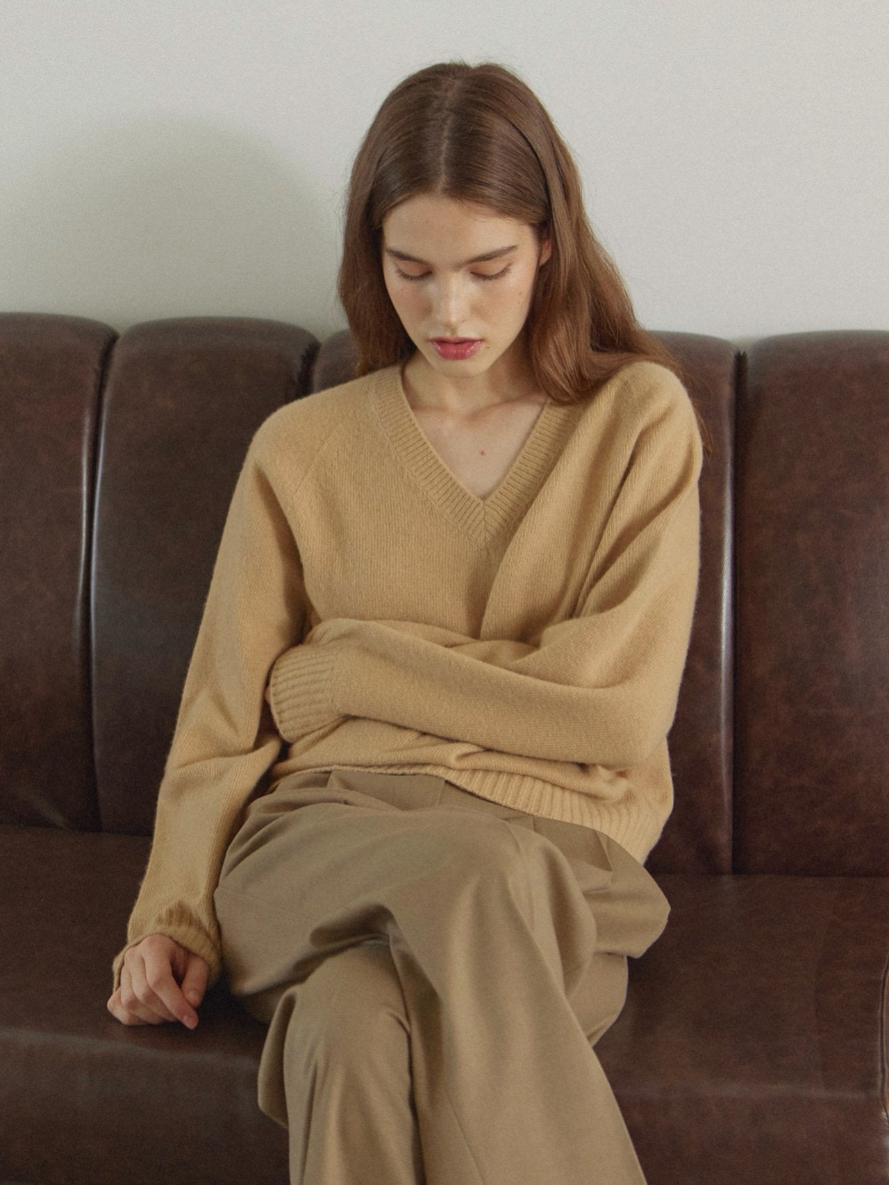 Sale navy即納 Cashmere V knit