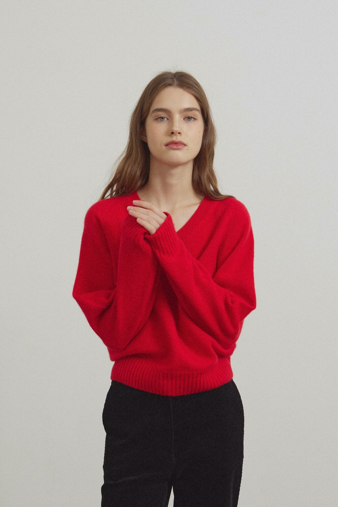 Sale navy即納 Cashmere V knit