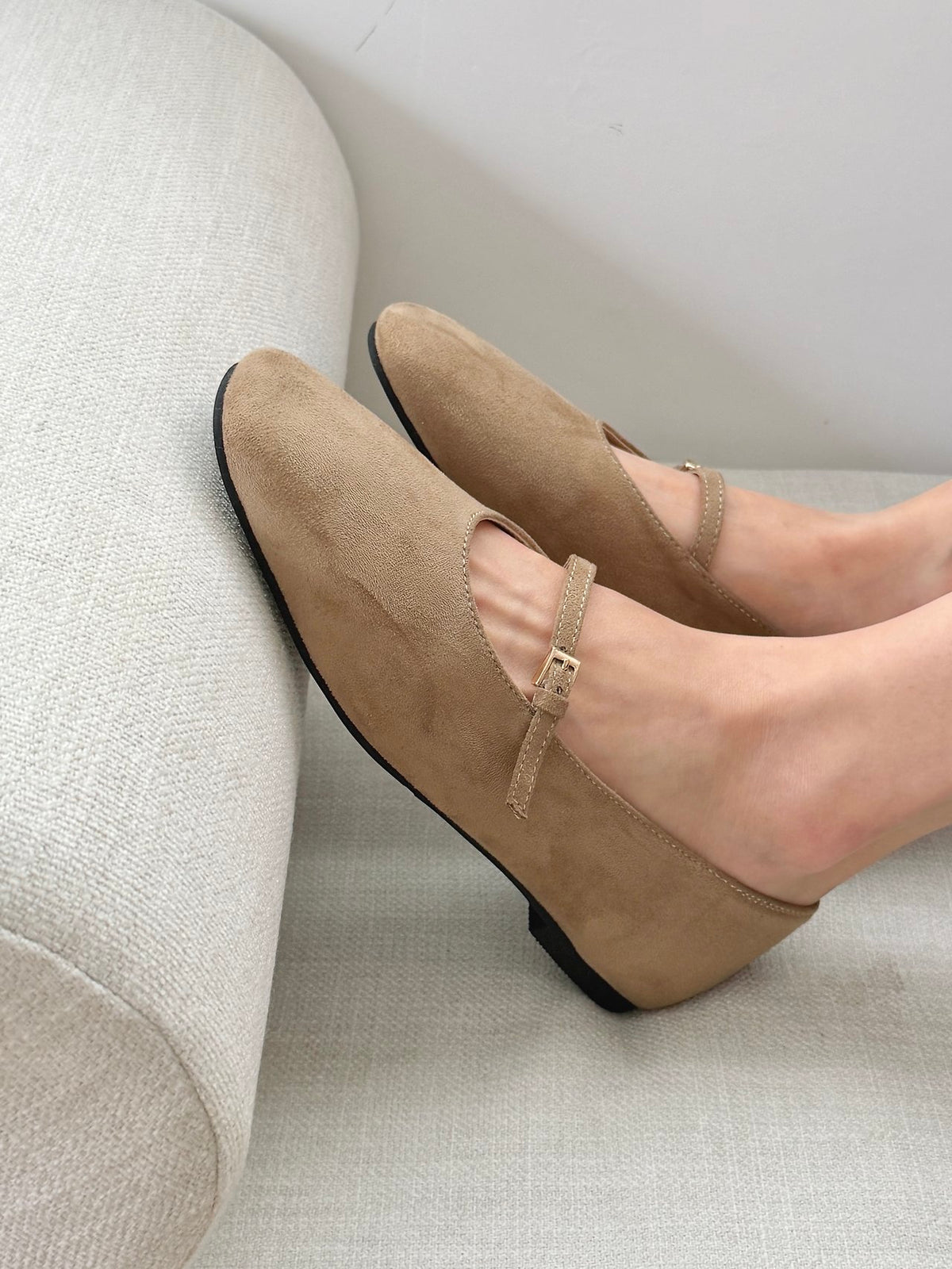 Suede Mary Jane-3col