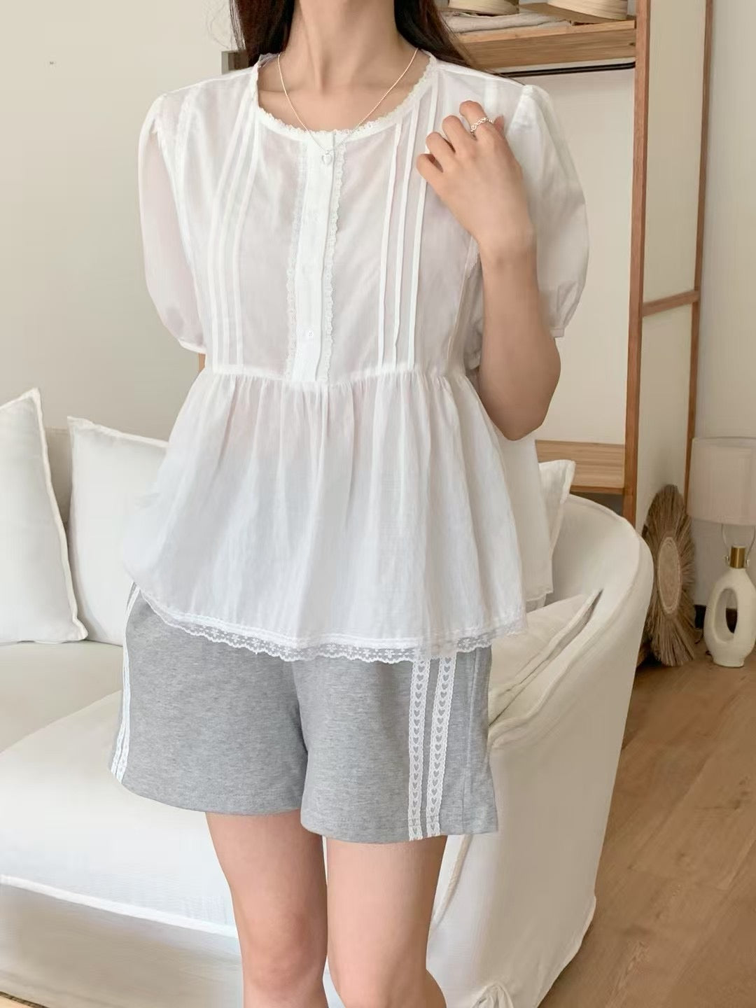 Moko lace blouse