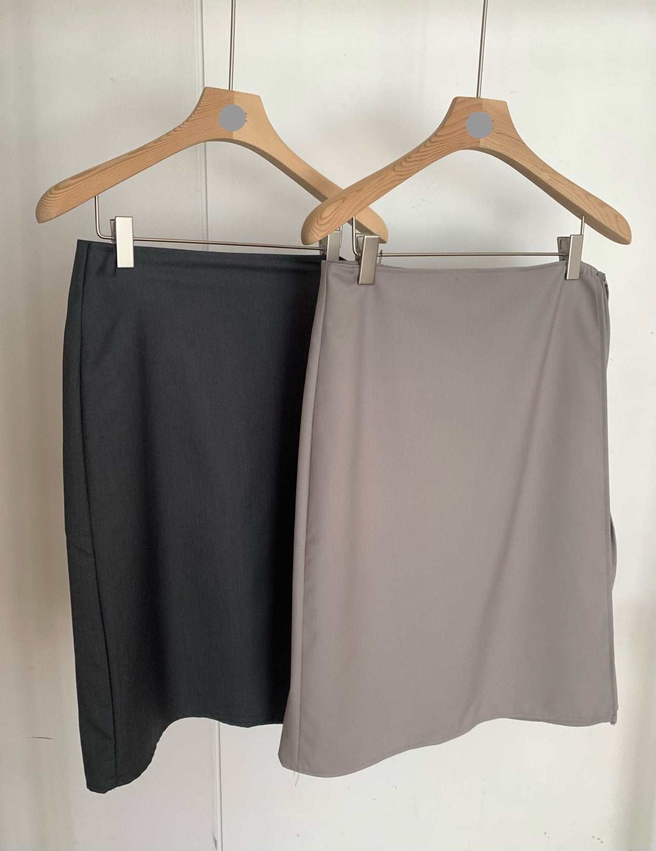 Sandy wrap skirt-2col