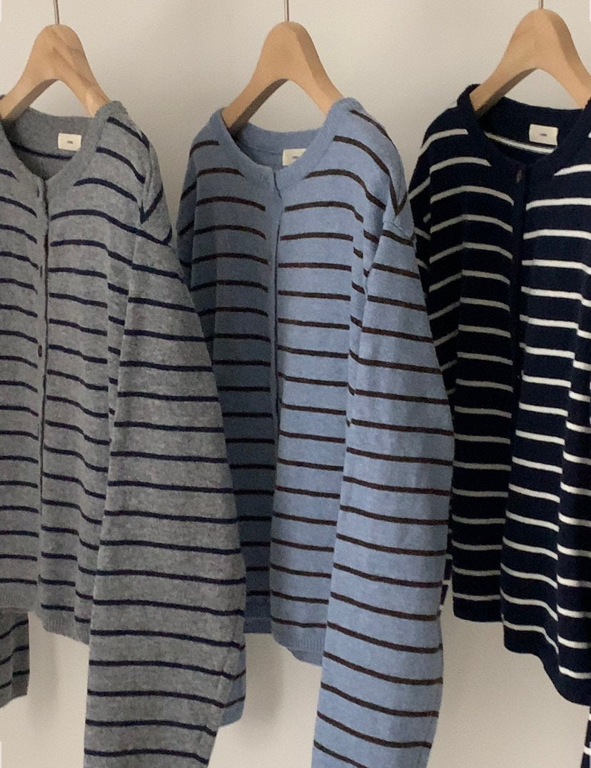 S.T cardigan-3col
