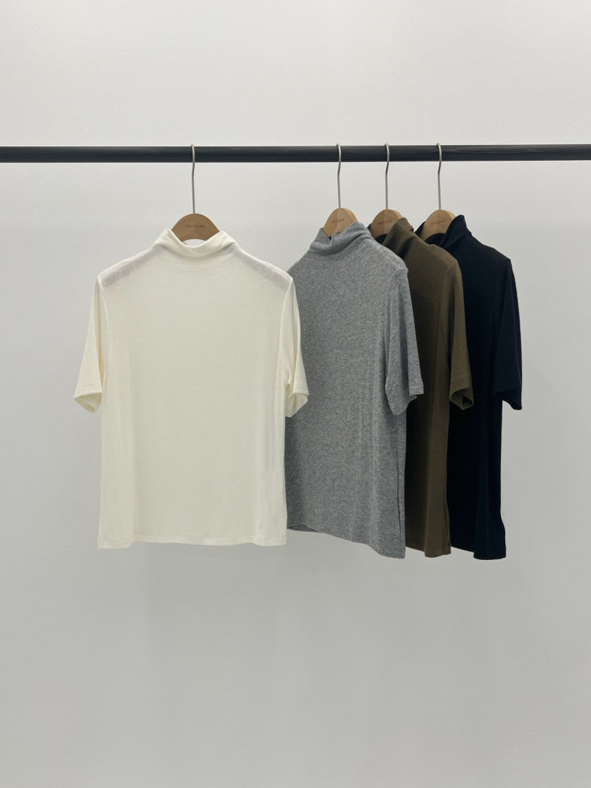 May mock-neck T-4col