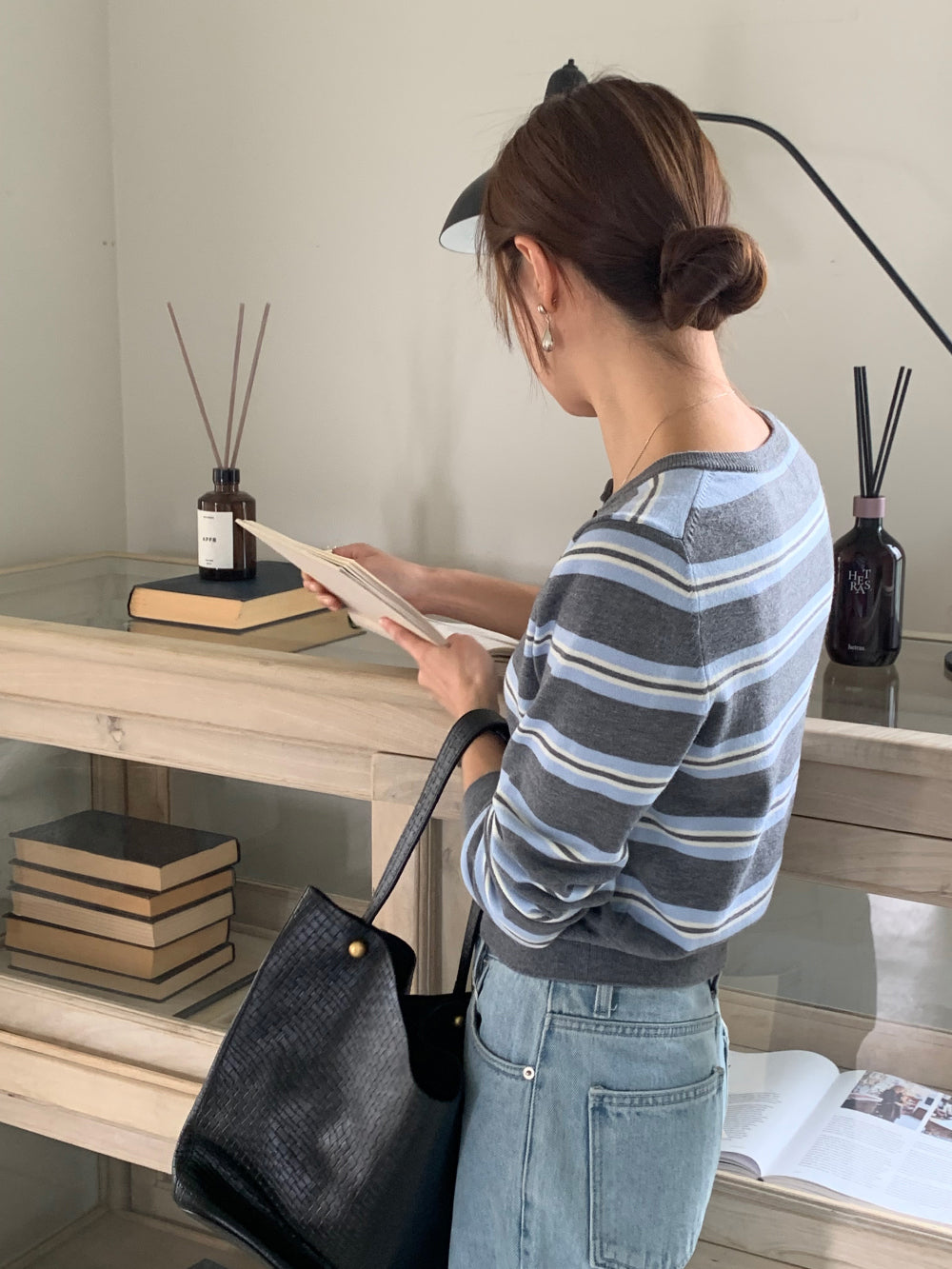 motion s.t cardigan-2col