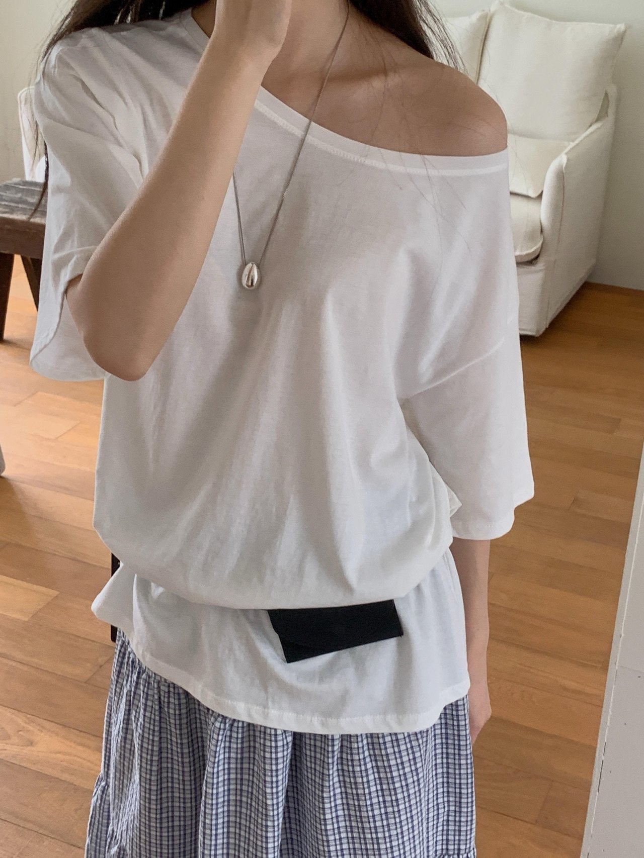 Off-shoulder T-4col