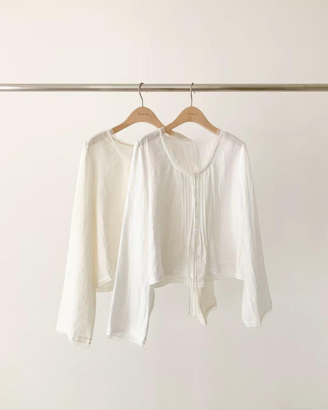 Ounce pams blouse-2col