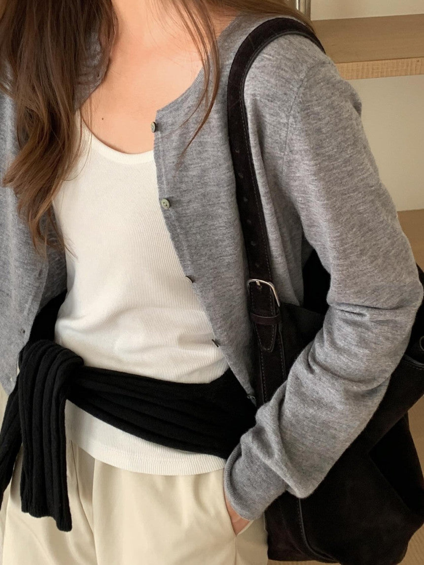 Ollive merino woo cardigan-3col