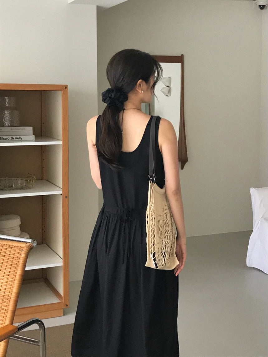 Posh v-neck shirring onepiece-2col