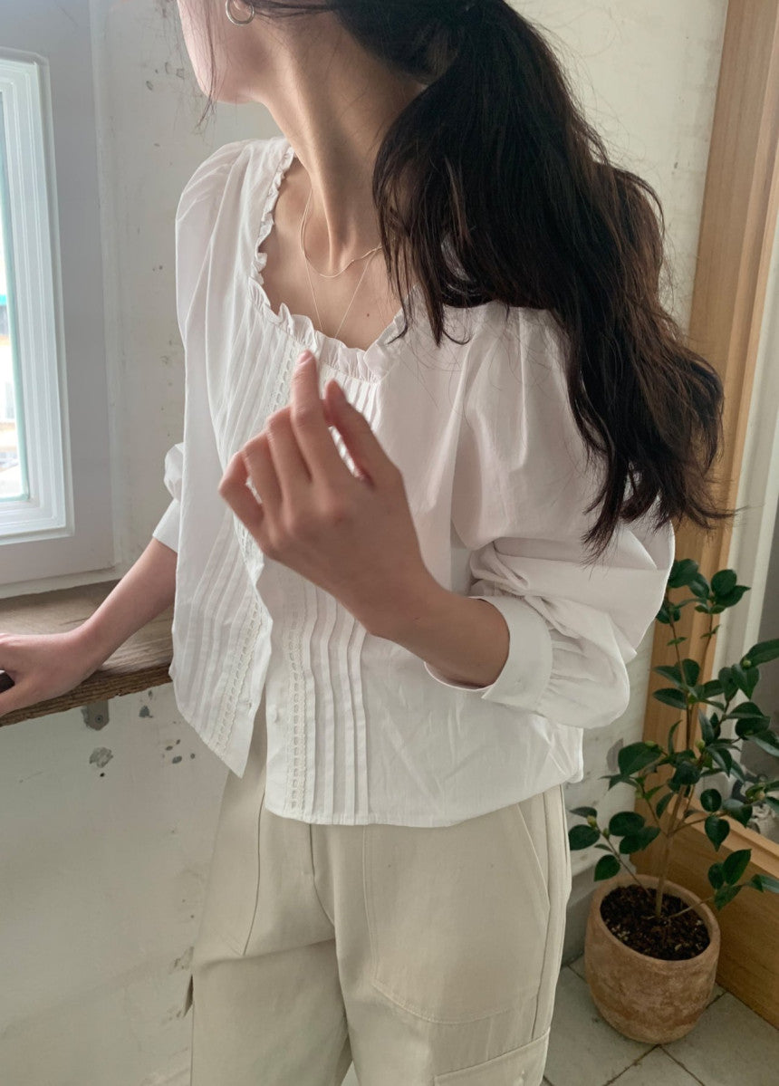 Square pintuck blouse