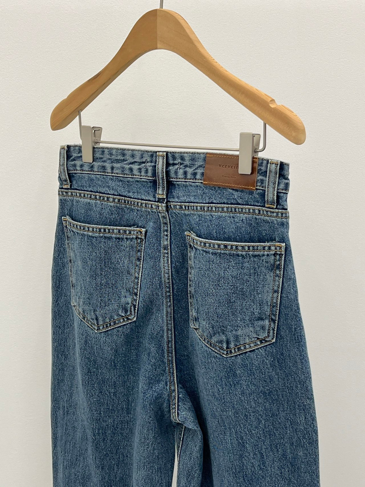 lien straight-fit denim