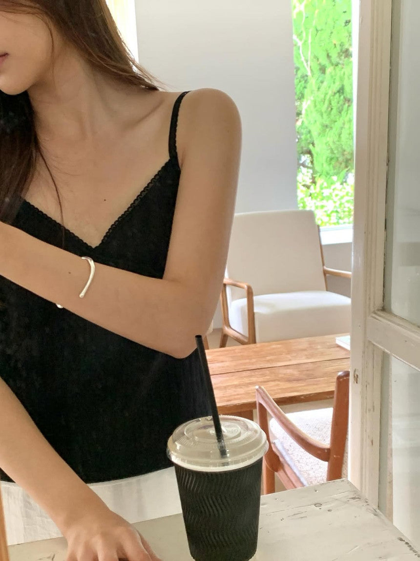 May punching sleeveless-3col