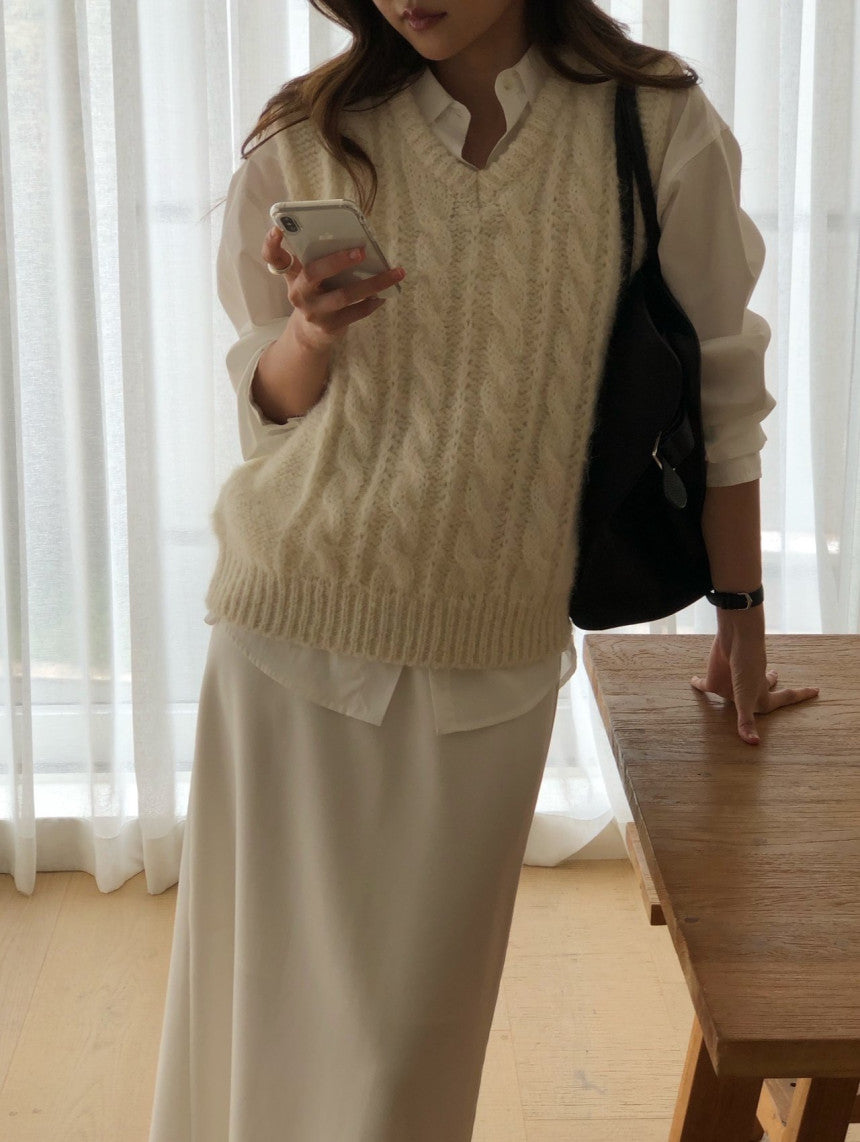 Alpaca canle v neck vest-2col