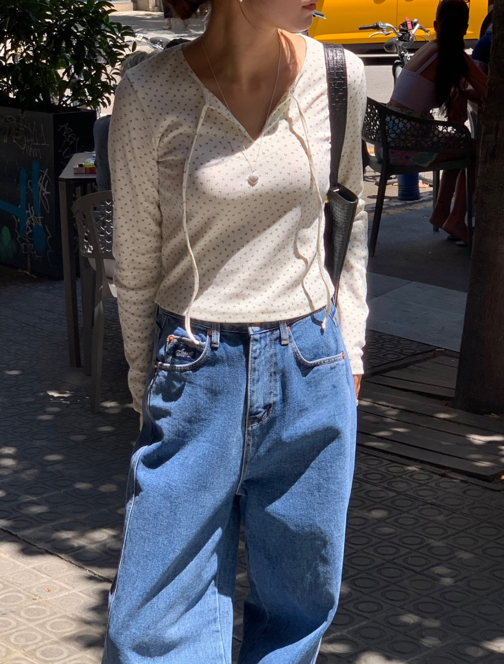 Dalia T-5col