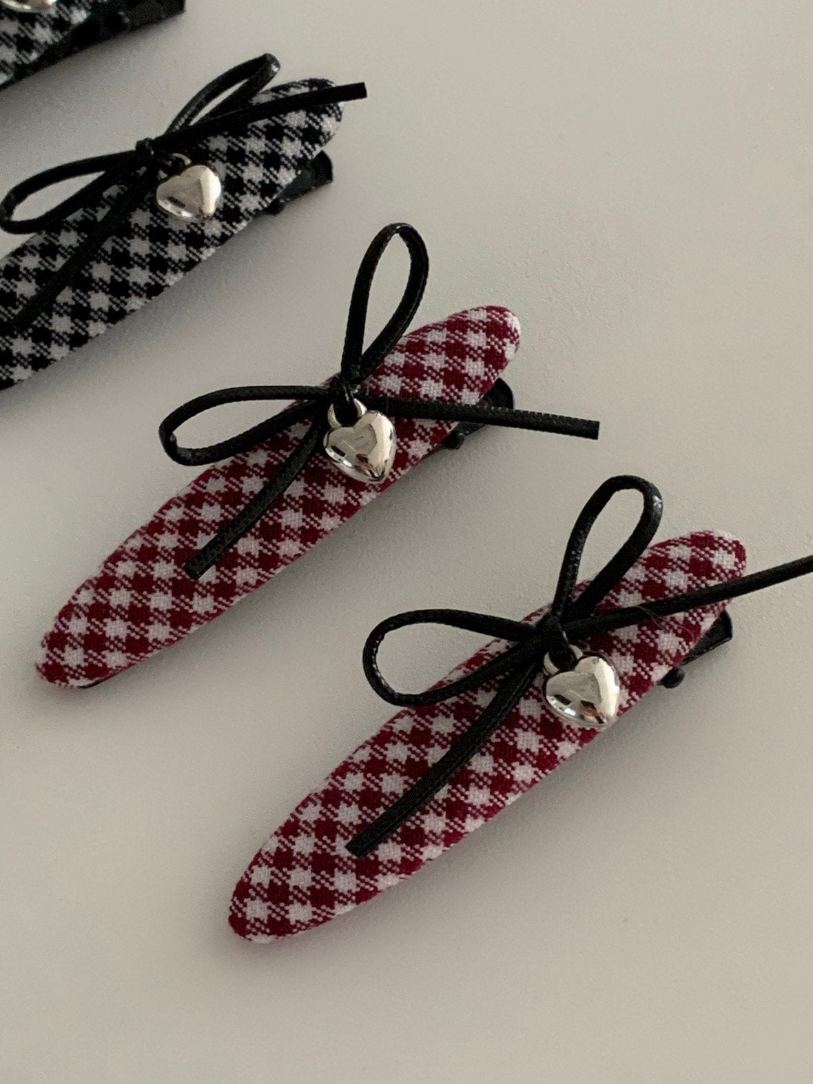 Check tongs hairpin
