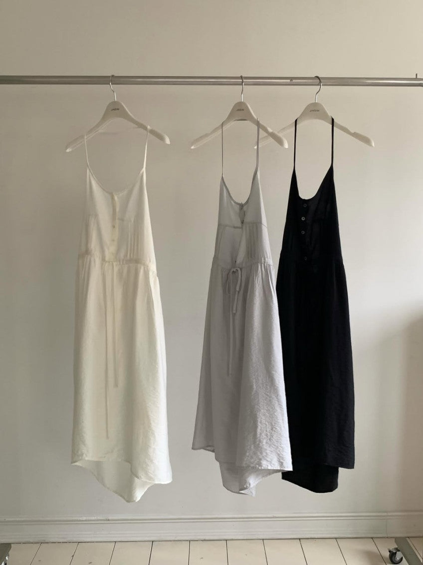 layered onepiece-3col