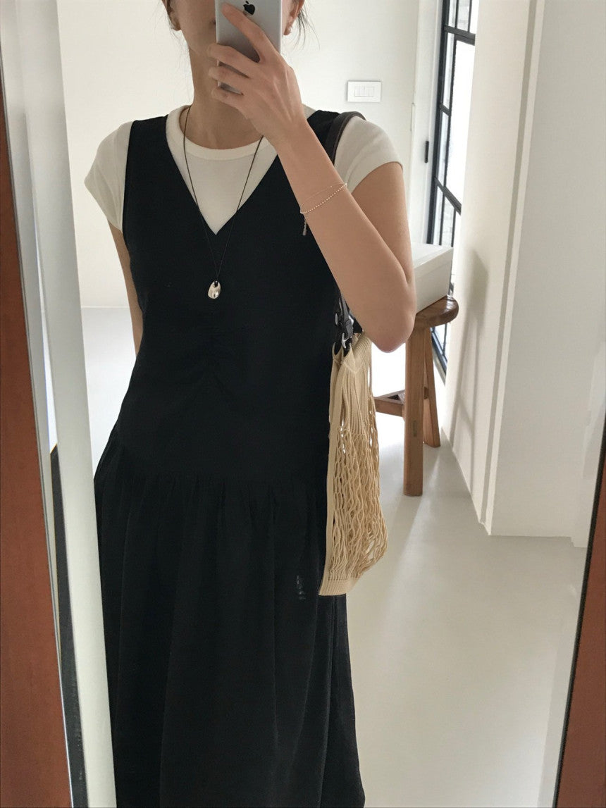 Posh v-neck shirring onepiece-2col