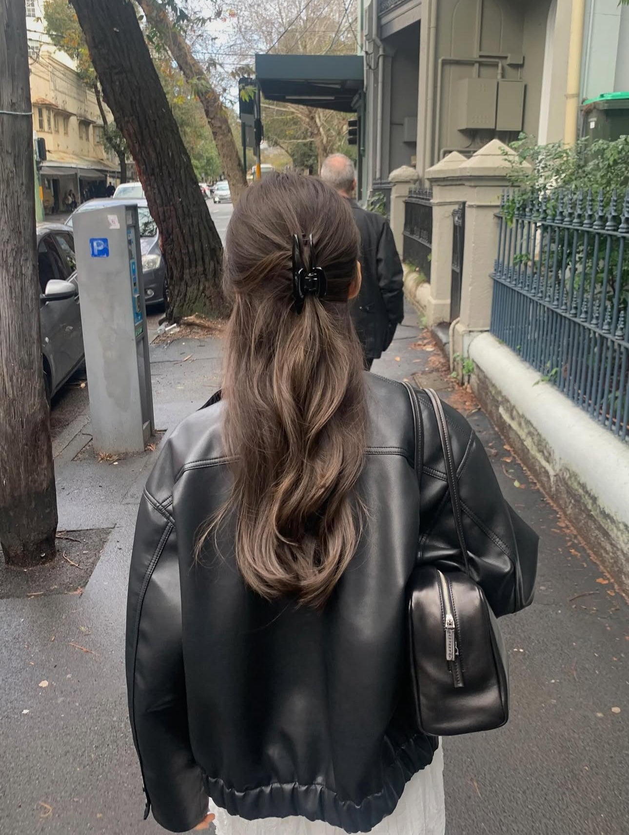 liter log leather jacket