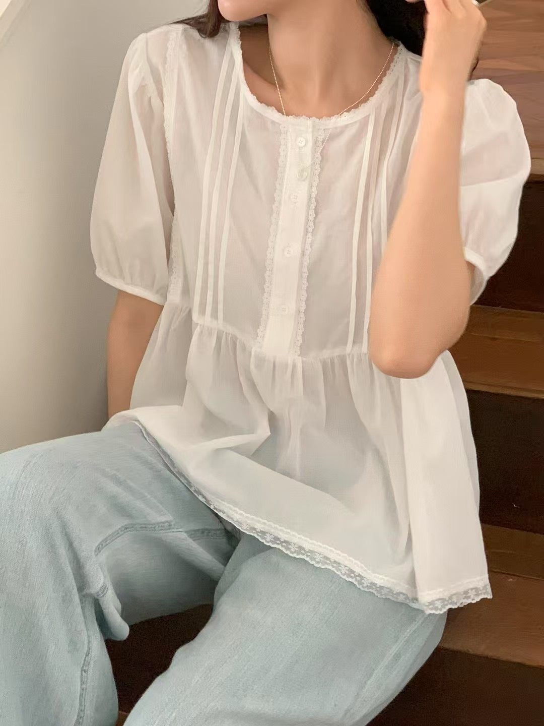 Moko lace blouse