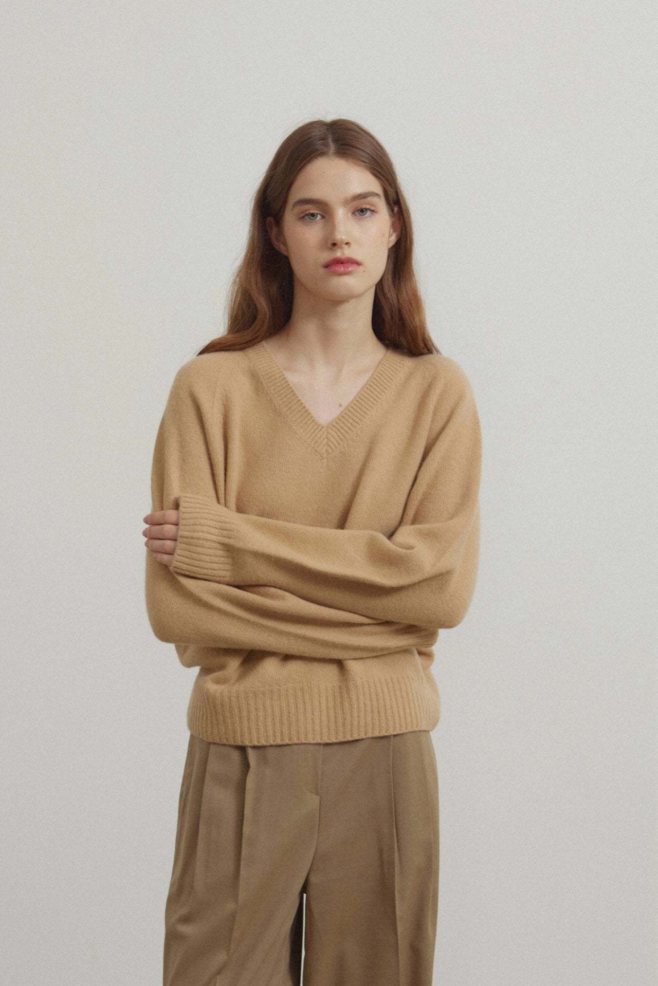 Sale navy即納 Cashmere V knit