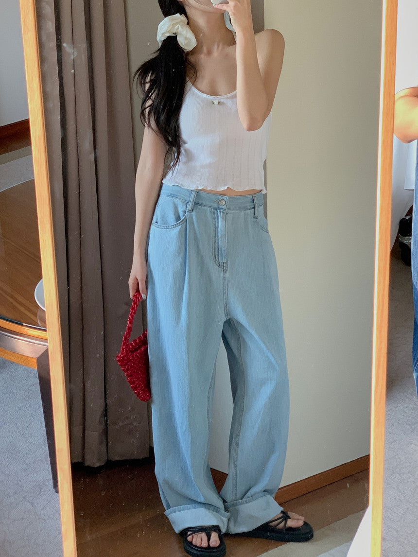 one-tuck denim