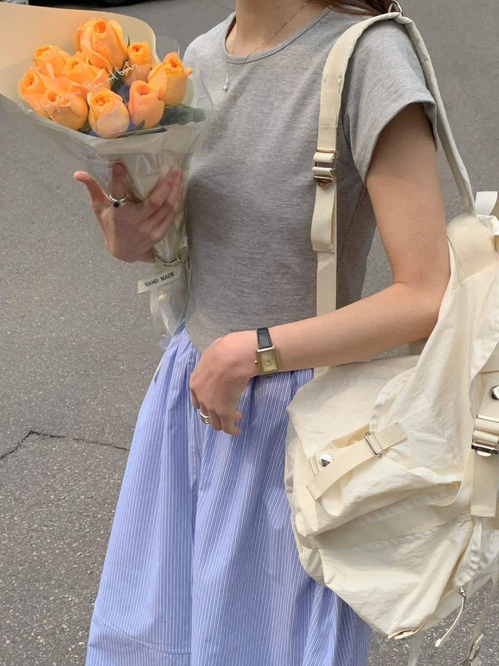 ivory即納 Baige semi crop T-4col