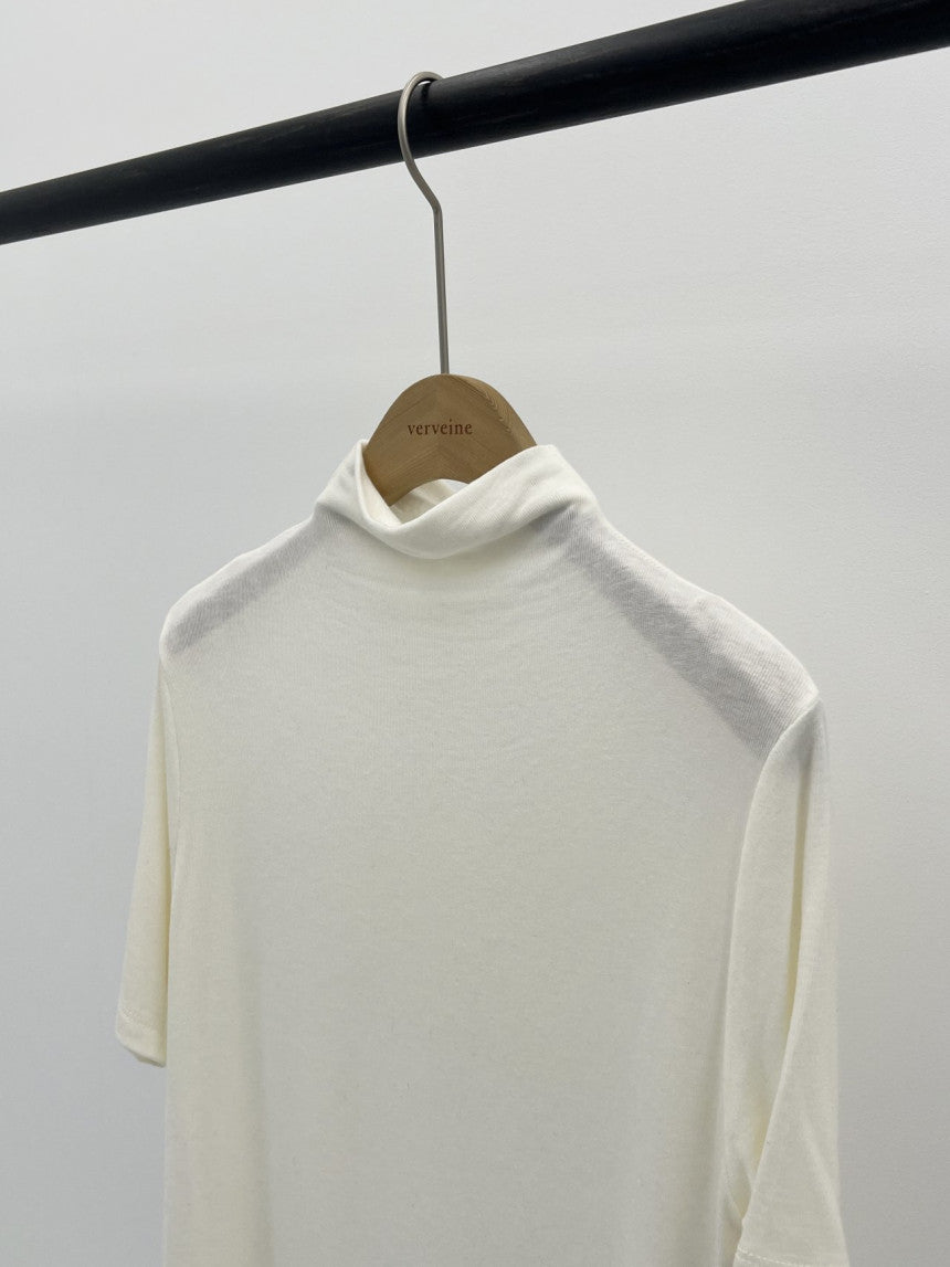 May mock-neck T-4col