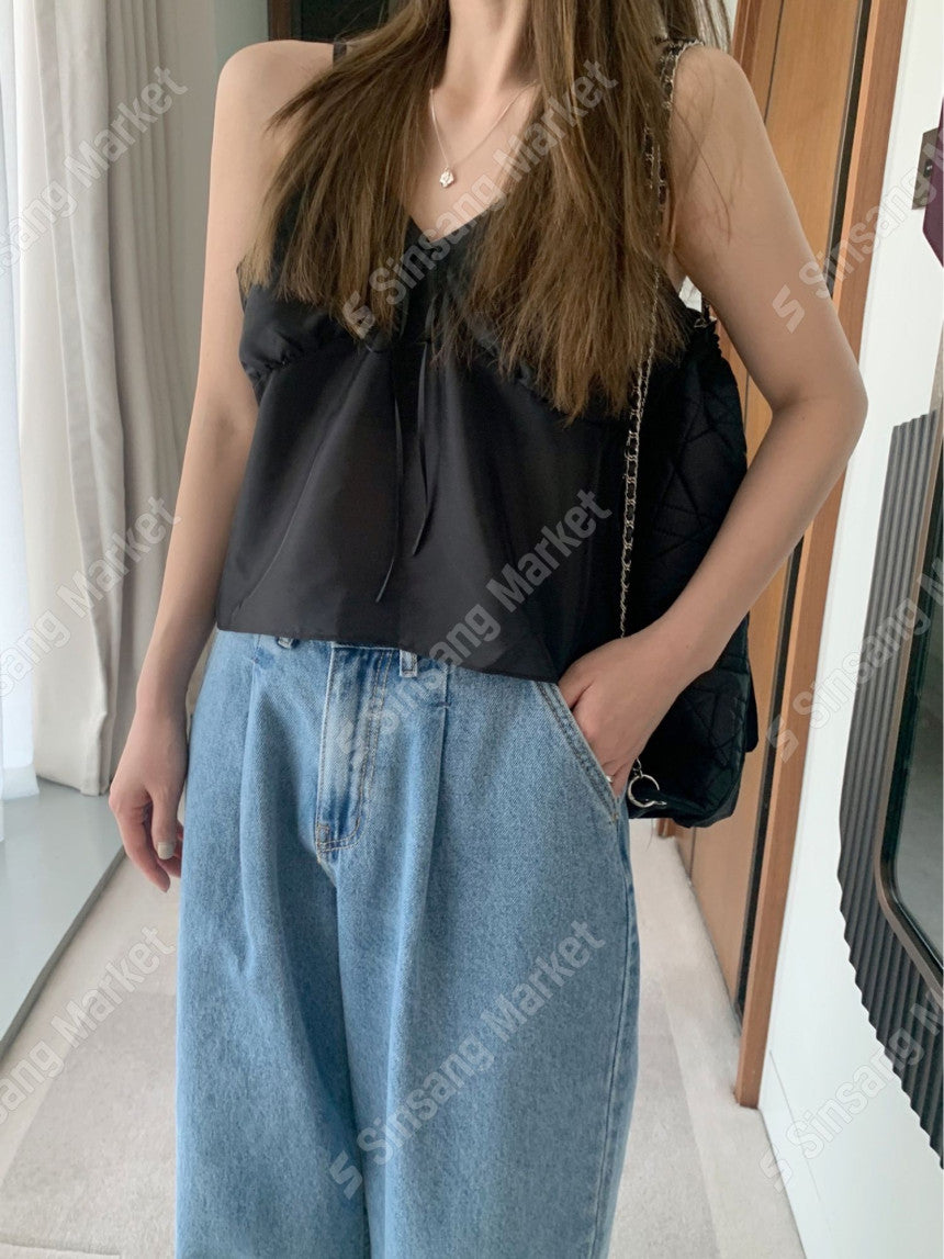 pale satin sleeveless-3col