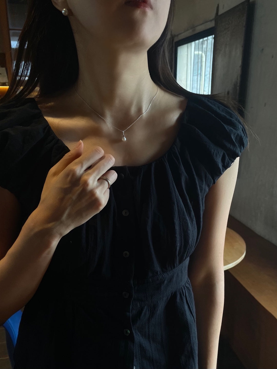 Monet pearl necklace