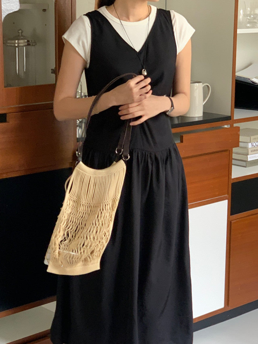 Posh v-neck shirring onepiece-2col