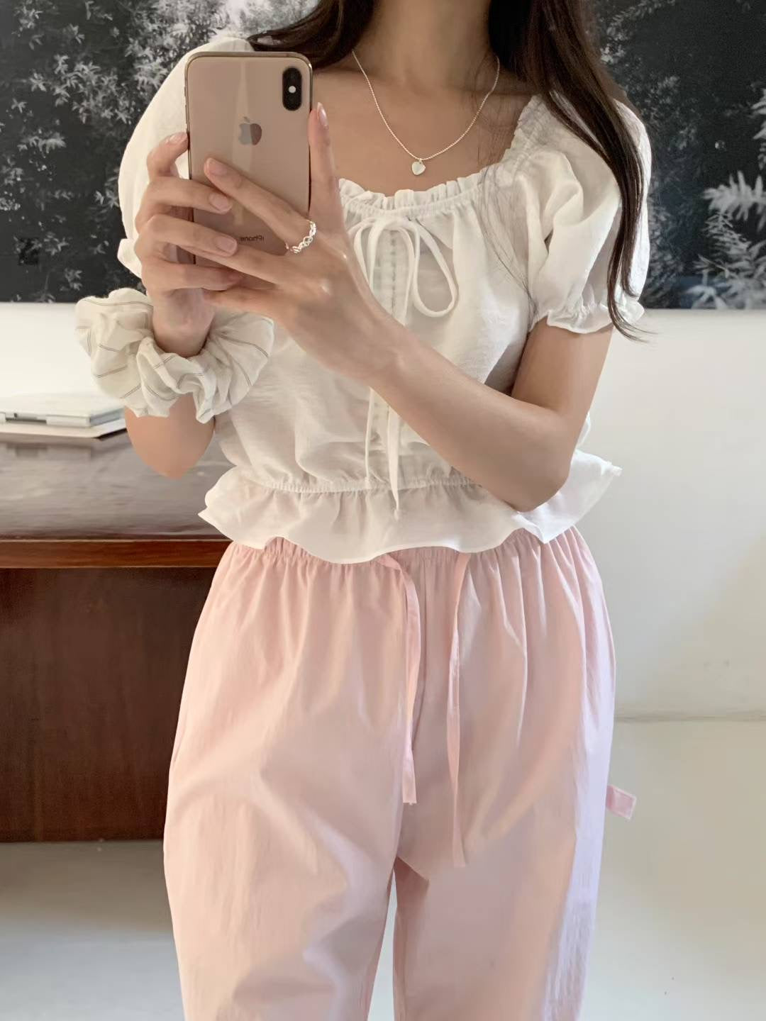 Mohavi frill half blouse-2col