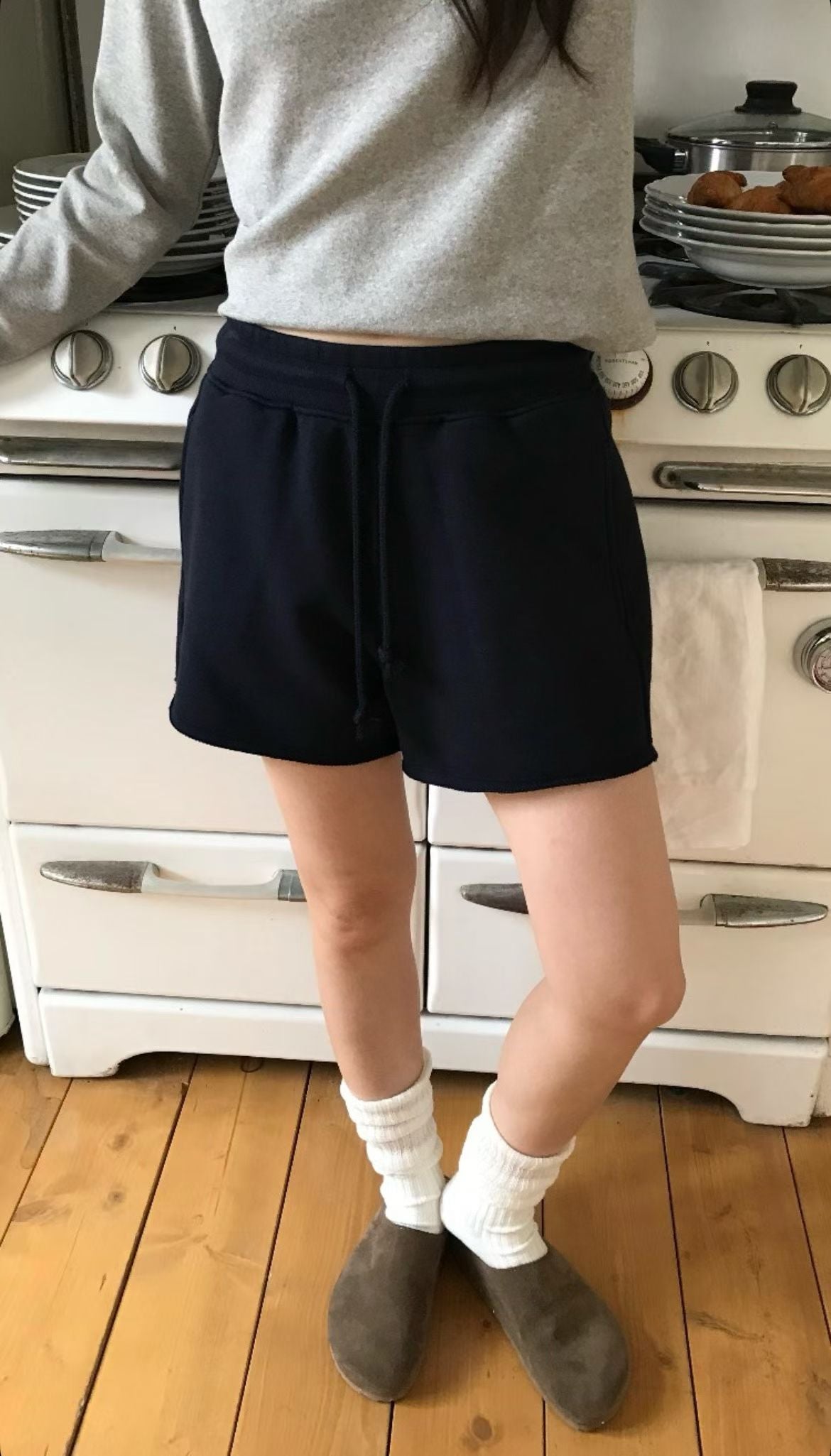 deondo dekki sweat shorts-2col