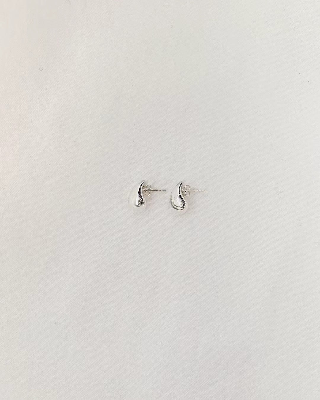 Ounce silver earring