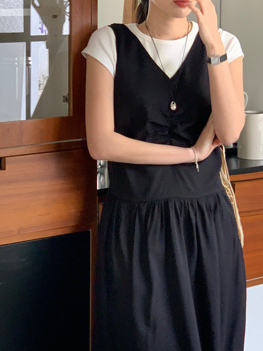 Posh v-neck shirring onepiece-2col