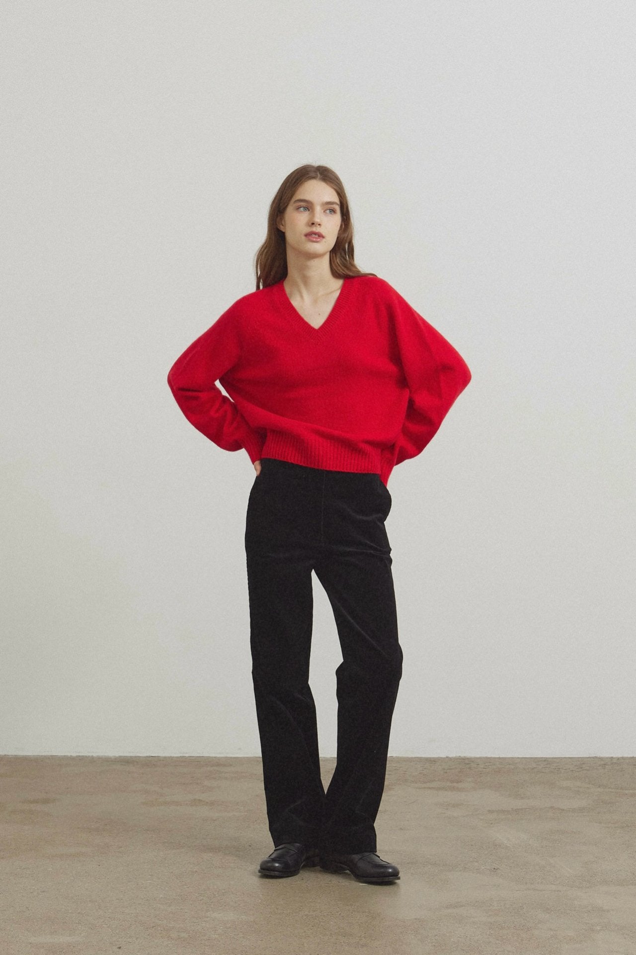 Sale navy即納 Cashmere V knit