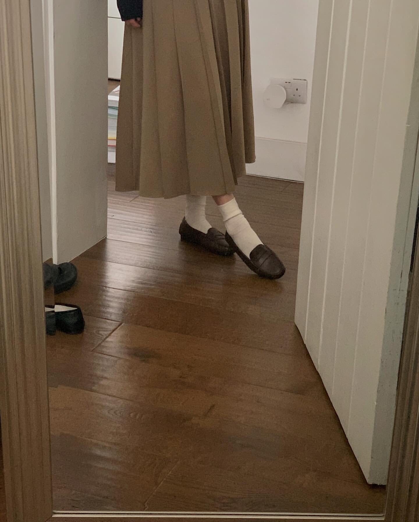 liter kkamiyu pleats skirt-2col