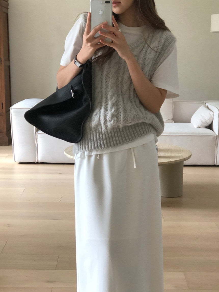 Alpaca canle v neck vest-2col