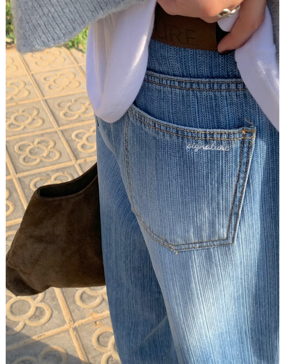 Hague s.t denim-2col