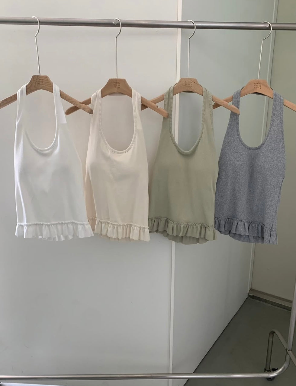 Burning Frill Halter Sleeveless-4col