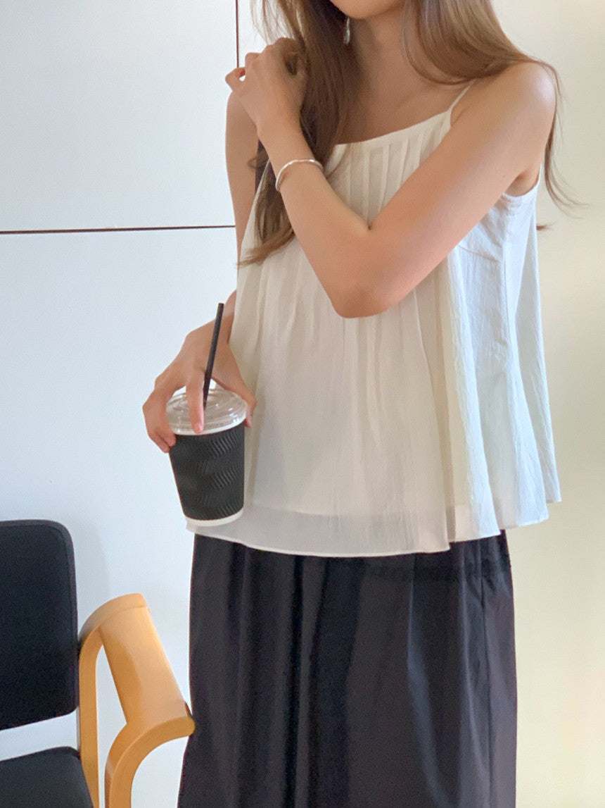Lobe pintuck sleeveless blouse-2col