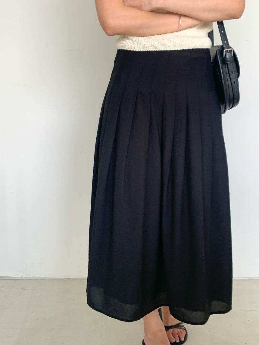 Feb pintuck skirt-2col