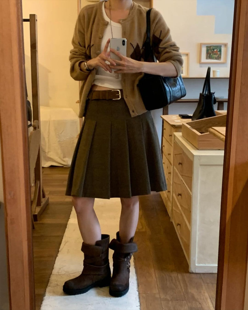 Argyle cardigan-3col
